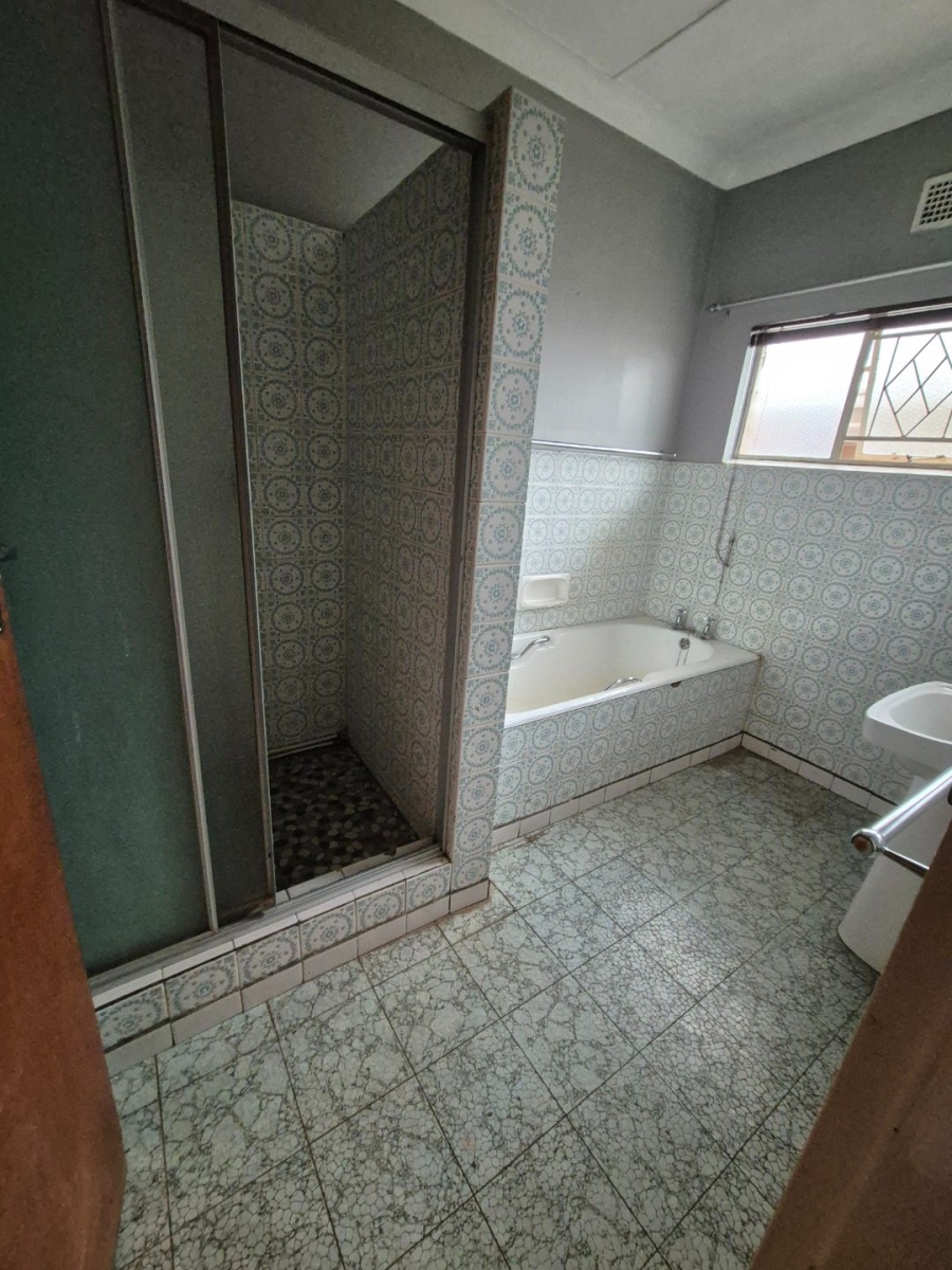To Let 3 Bedroom Property for Rent in Generaal De Wet Free State